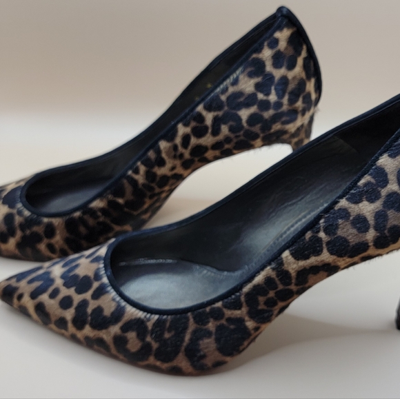 Stuart Weitzman leopard calf skin heels - Picture 2 of 6